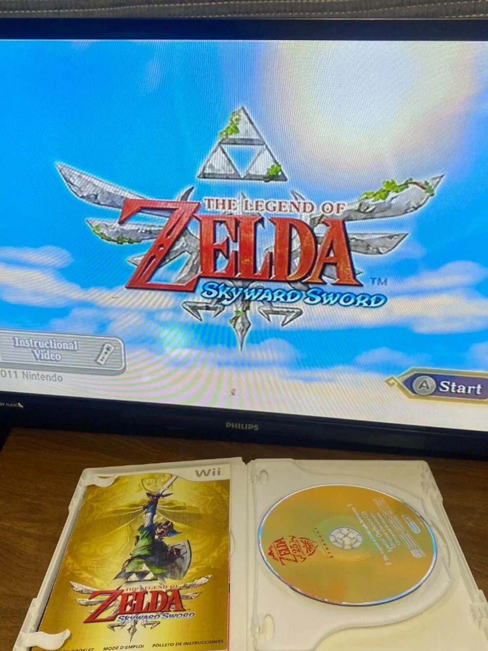 The Legend Of Zelda Skyward Sword Nintendo Wii Video Game